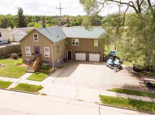 609 N Main St, Jefferson, WI 53549
