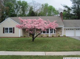 18 Oxford Ct, Aberdeen, NJ 07747
