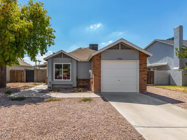 3206 N ASH Drive, Chandler, AZ 85224