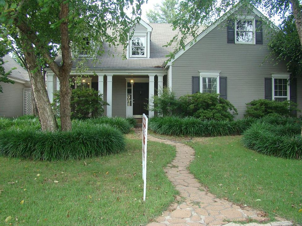 Low Country charm