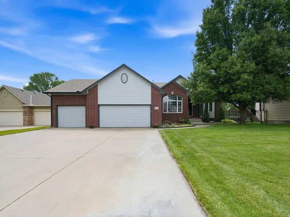 14012 W Highland Springs Ct, Wichita, KS 67235