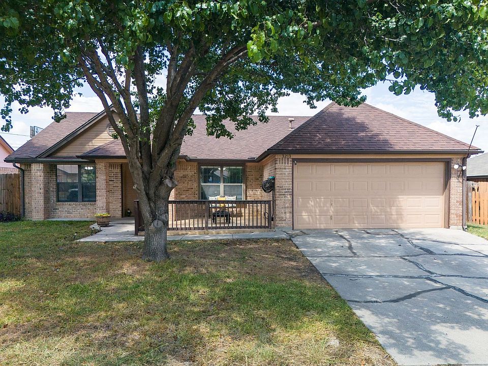 1st image of 3213 Edgewood Dr