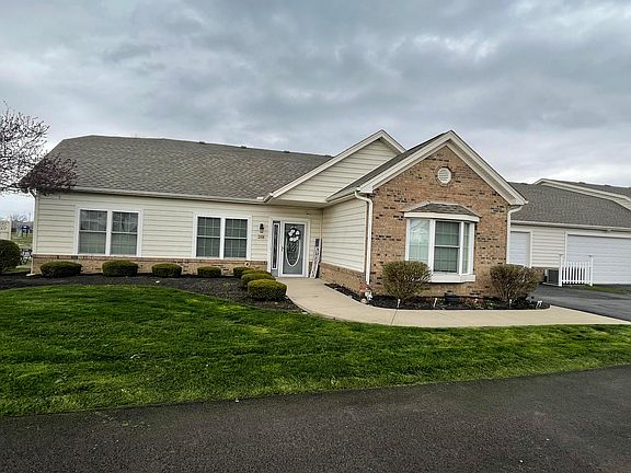 2nd image of 201 Cumberland Meadows Cir