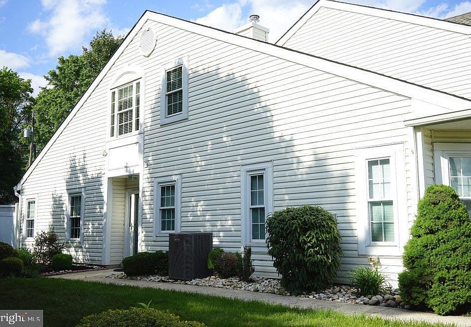 1st image of 77 Titus Ct #604
