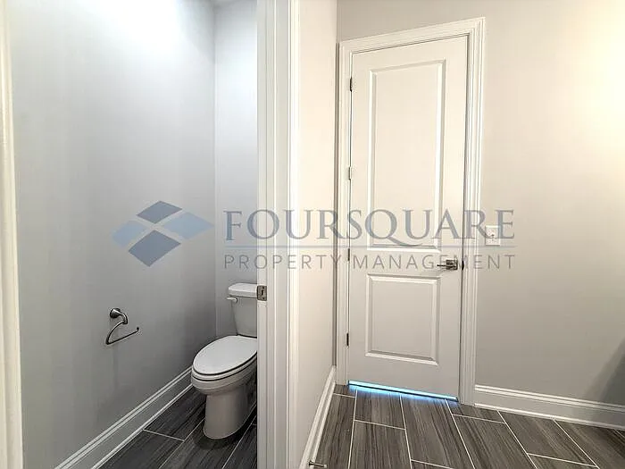 8156 Baronleigh Ln — Photo 49