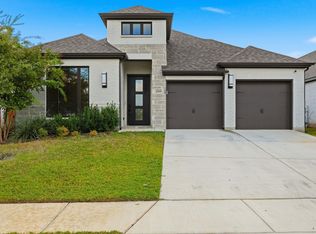 2189 Prado Dr, New Braunfels, TX 78132