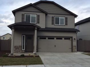 21288 SE Daylily Ave, Bend, OR 97702