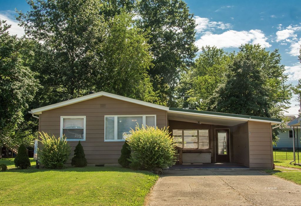 Real estate listing image