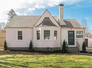 1707 E College St, Iowa City, IA 52245