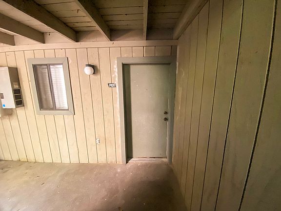 2nd image of 89 SE 16th Ave #101-P101