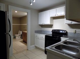 101 N Main St APT 205, Fairfield, IA 52556