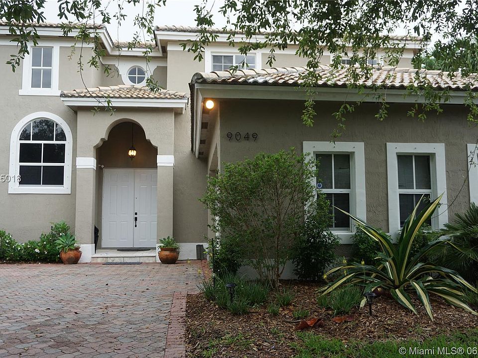 2nd image of 9049 SW 162nd St