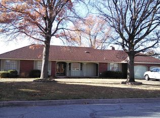3001 W River Park Dr, Wichita, KS 67203