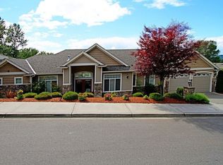 10319 111th Ave NE, Kirkland, WA 98033