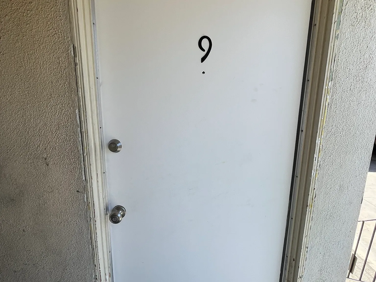 Studio, 680 sqft, $1,475 — Photo 2