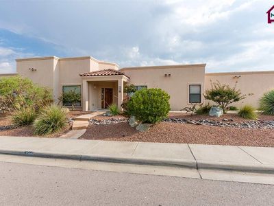 592 La Melodia Dr, Las Cruces, NM, 88011