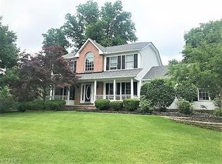 11769 Beckenham Rd, North Royalton, OH 44133