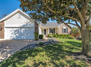 7 Nantucket Bay Ct, Grover, MO