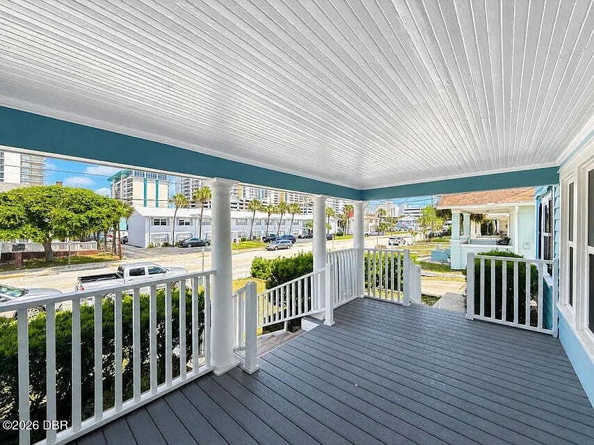 2 bed, 1.0 bath, 500 sqft, $1,300 — Photo 3
