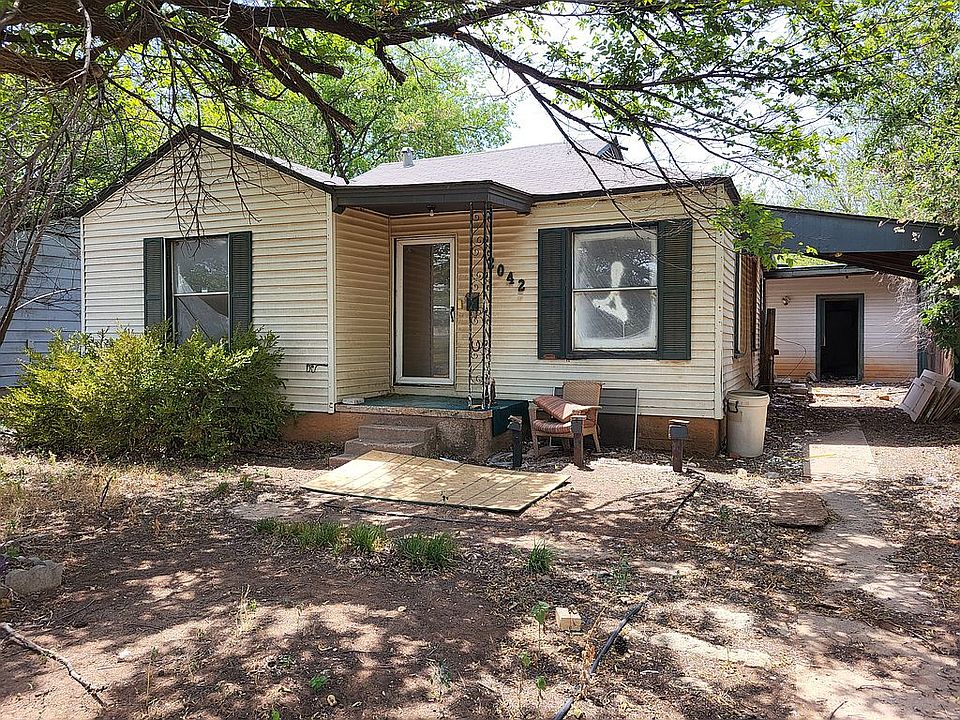 1st image of 2042 Sycamore St