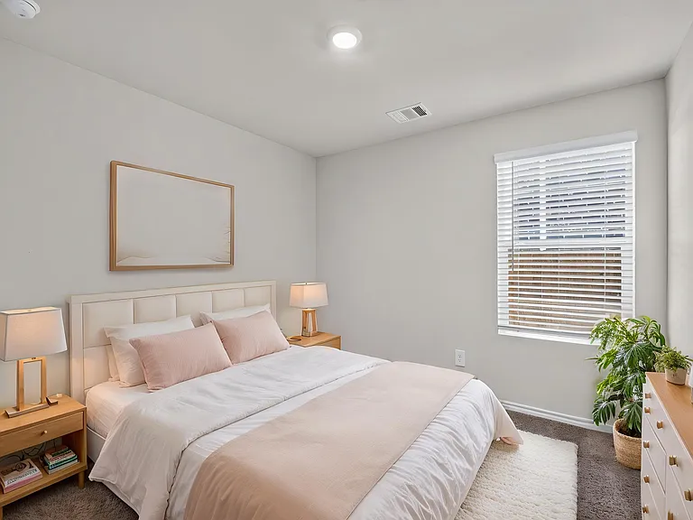 1813 Potomac Ln — Photo 9