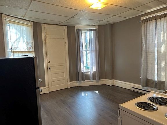 2nd image of 243 Maclay St #2R