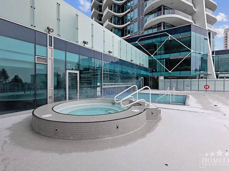1475 Foster St #1105 — Photo 31