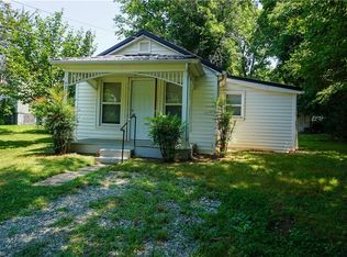 4203 Dellwood Dr, Winston Salem, NC 27105