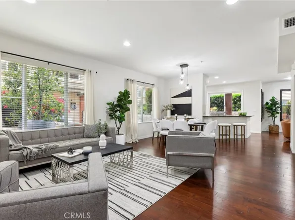 6020 Seabluff Dr Unit 114, Playa Vista, CA 90094
