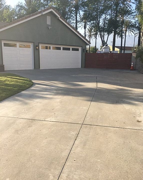 1st image of 7434 Stanford St