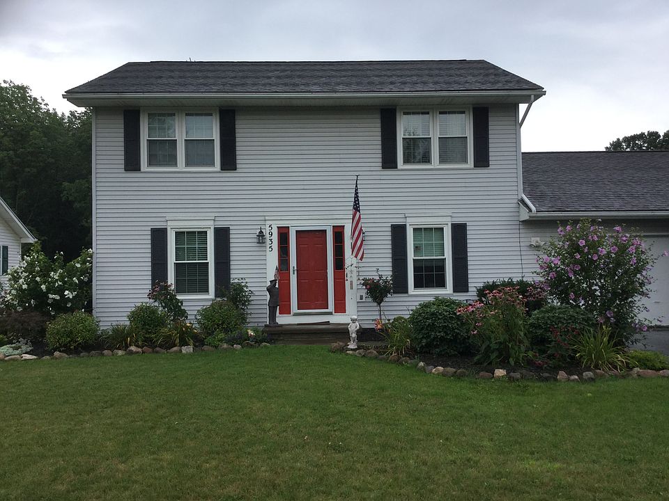 1st image of 5935 King Hill Dr