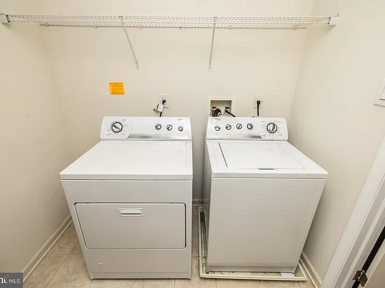 253 Flagstone Rd #7 — Photo 16