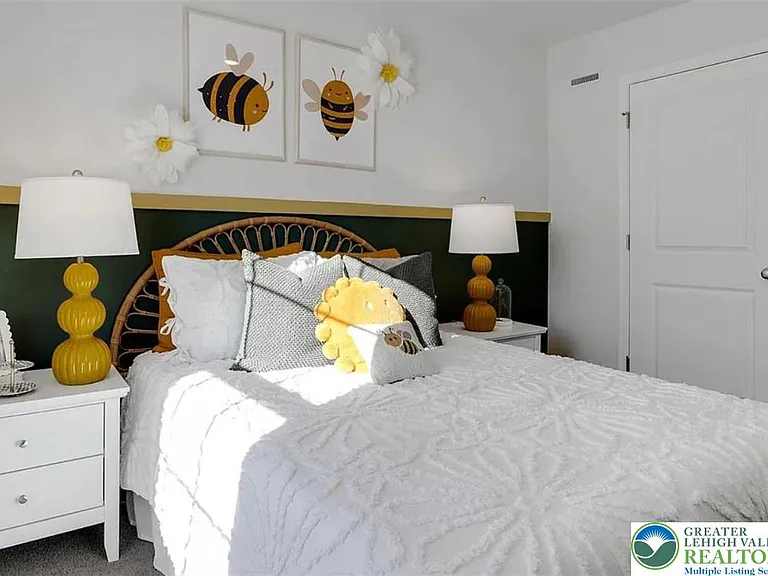 8328 Alexander Upper — Photo 22