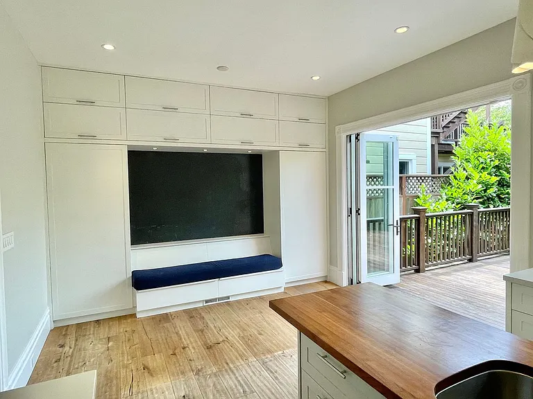 3346 Clay St — Photo 9