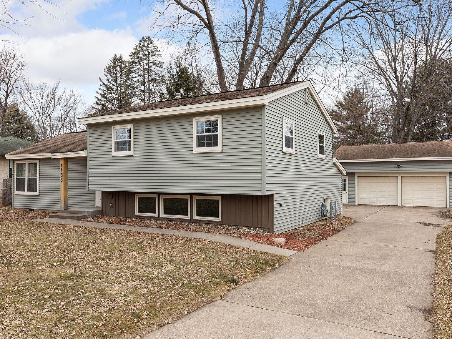 1735 Birch Lake Ave, White Bear Lake, MN 55110 | Zillow
