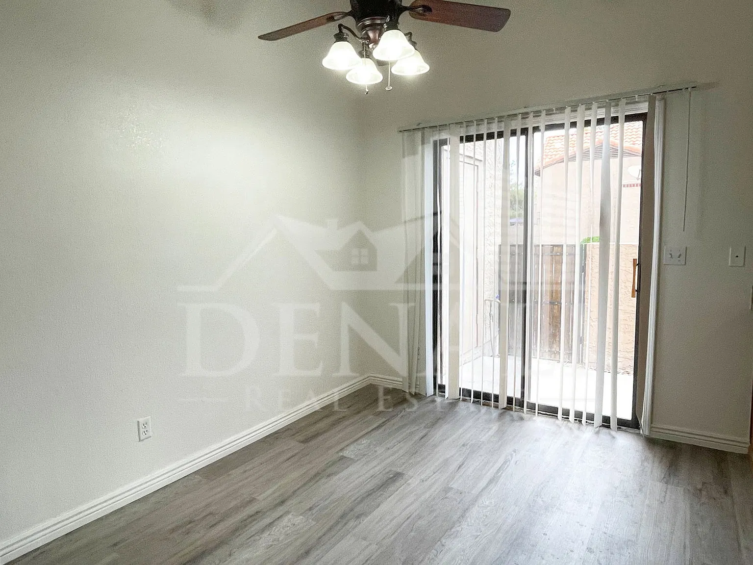 3 bed, 2.0 bath, 1203 sqft, $1,795 — Photo 4