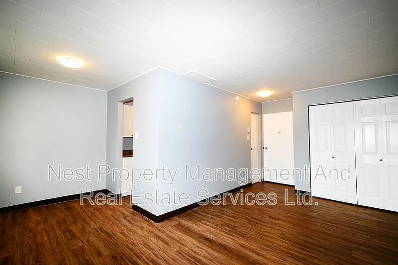 Studio, 1.0 bath, 450 sqft, $1,050 — Photo 3