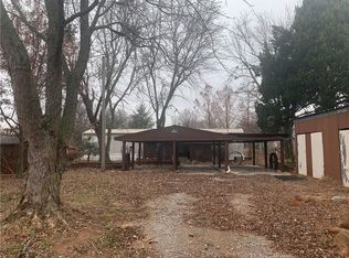 6701 N Sun Country Rd, Lexington, OK 73051