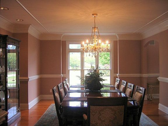Dining Room Seats 12 Plus