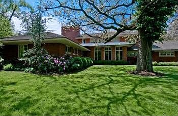 1st image of 7 Brentmoor Park