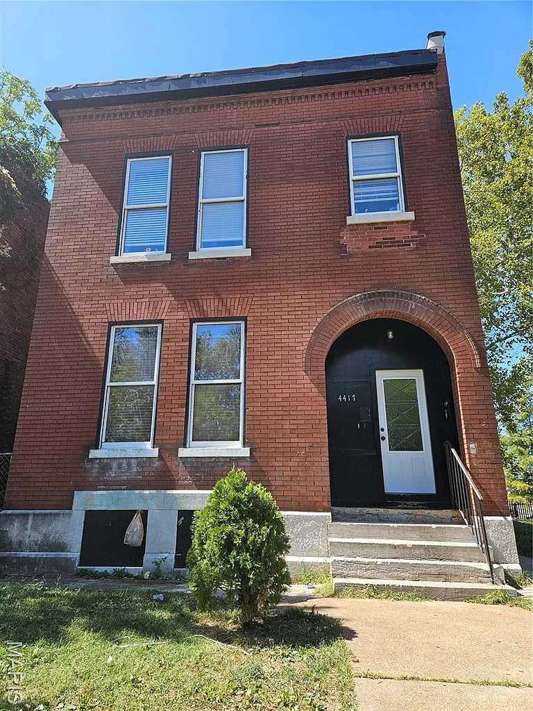 4417 Strodtman Pl photo 1