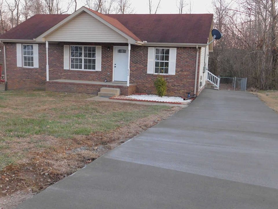 1st image of 622 Woodhaven Dr