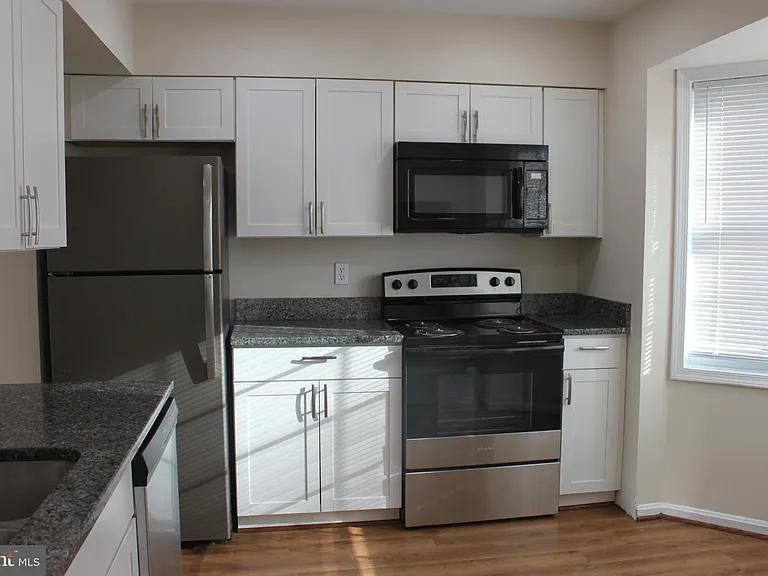 10130 Shiloh Ct — Photo 16