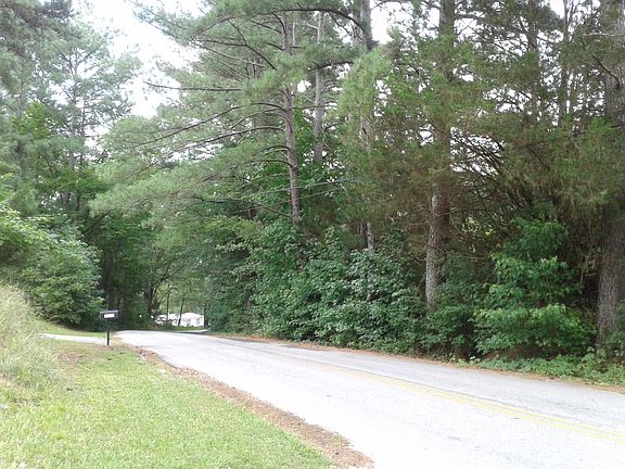 4th image of 5601 Old Highway 138