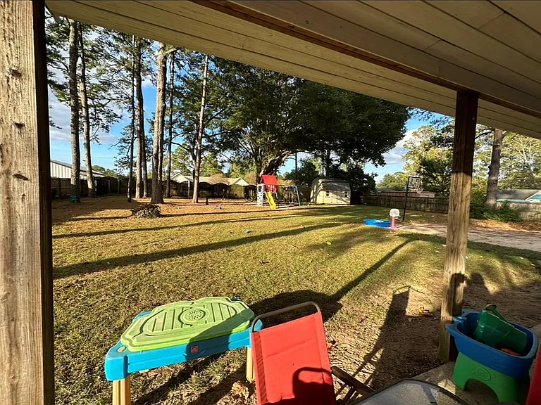 603 Wilson Dr — Photo 16