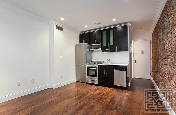 Rented by OGI Management | media 7