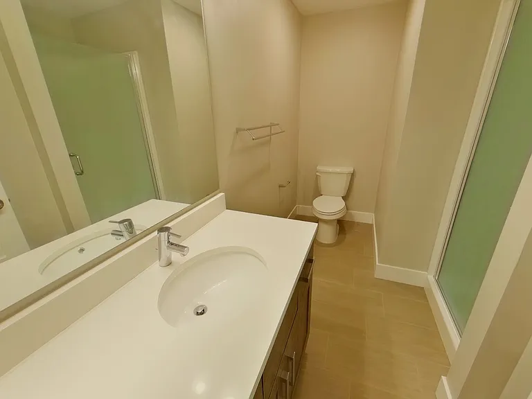 405 East 14th Ave — Photo 10