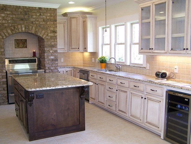 2nd image of 379 Barndling St