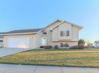 2411 Shad St, Rapid City, SD 57703