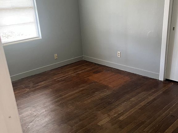 4th image of 517 8th St S